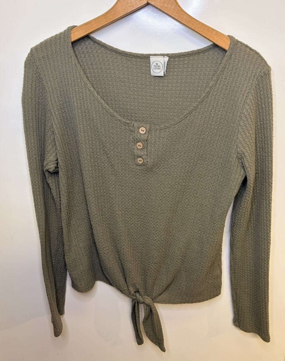 Paper Crane Waffle Knit Tie Front Henley Top Olive Women’s M Long Sleeve USA